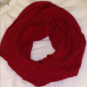 Steve Madden red knit loop scarf